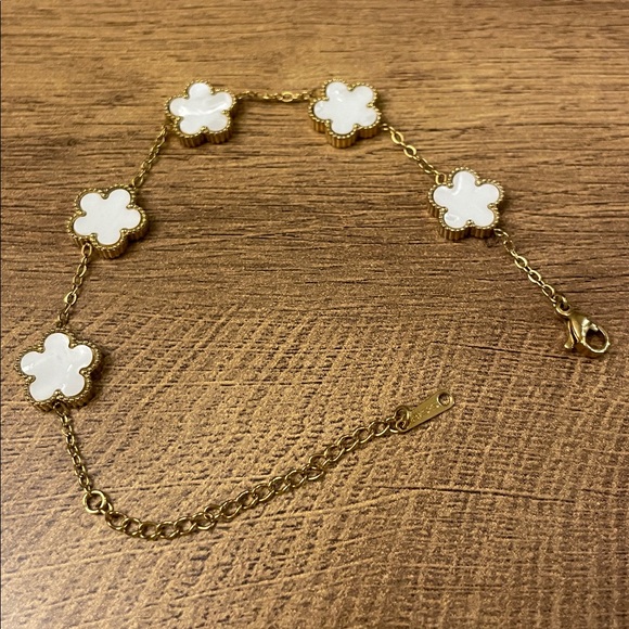 Jewelry bundle - Picture 8 of 8